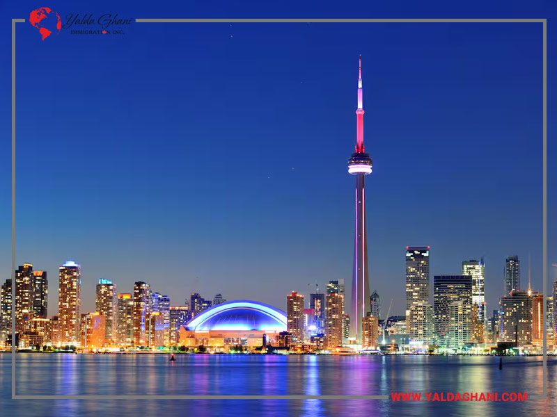 اسکایلاین تورنتو از دریاچه انتاریو